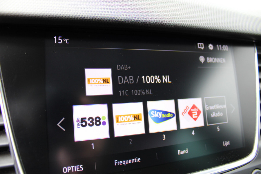 Opel Crossland X 1.2 Turbo Innovation | Trekhaak | Parkeerhulp | BLIS | Navigatie | Camera