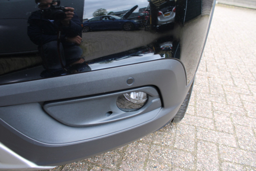 Opel Crossland X 1.2 Turbo Innovation | Trekhaak | Parkeerhulp | BLIS | Navigatie | Camera