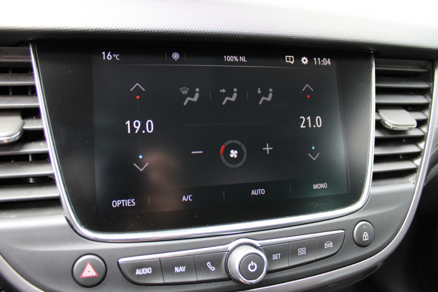 Opel Crossland X 1.2 Turbo Innovation | Trekhaak | Parkeerhulp | BLIS | Navigatie | Camera