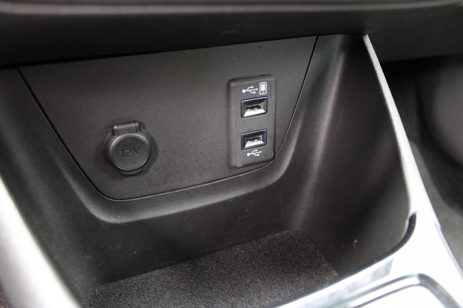 Opel Crossland X 1.2 Turbo Innovation | Trekhaak | Parkeerhulp | BLIS | Navigatie | Camera