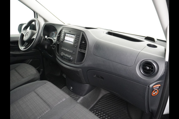 Mercedes-Benz Vito 114CDI AUT D.C Dubbele Cabine Lang 6-Pers. Airco Navi Camera Pdc Bluetooth Cruise Control Regen-Lichtsensor Pdc Betonplex Vloer Schuifdeur Imperiaal Bank voor Comfort 1e Eigenaar Euro 6