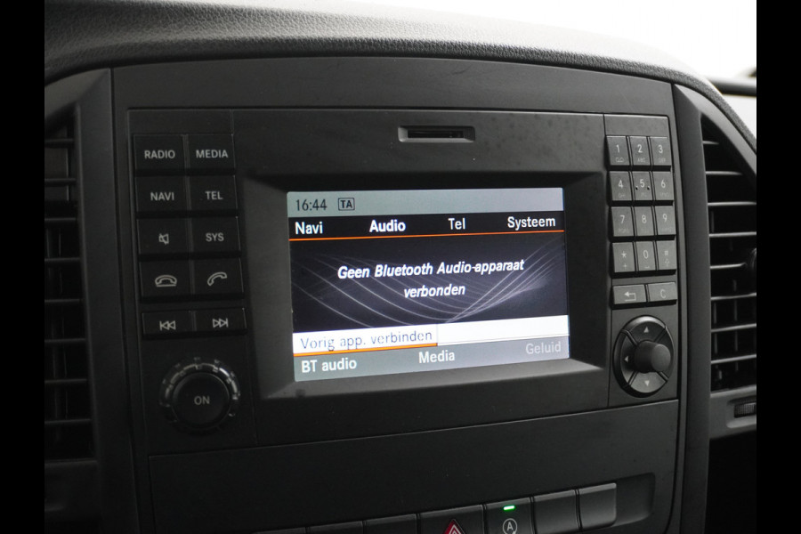 Mercedes-Benz Vito 114CDI AUT D.C Dubbele Cabine Lang 6-Pers. Airco Navi Camera Pdc Bluetooth Cruise Control Regen-Lichtsensor Pdc Betonplex Vloer Schuifdeur Imperiaal Bank voor Comfort 1e Eigenaar Euro 6
