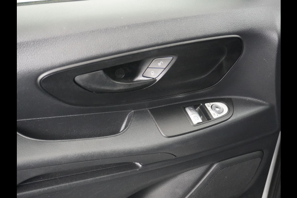 Mercedes-Benz Vito 114CDI AUT D.C Dubbele Cabine Lang 6-Pers. Airco Navi Camera Pdc Bluetooth Cruise Control Regen-Lichtsensor Pdc Betonplex Vloer Schuifdeur Imperiaal Bank voor Comfort 1e Eigenaar Euro 6