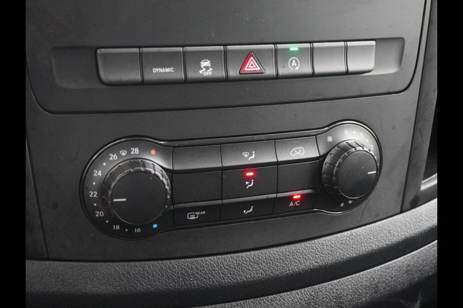 Mercedes-Benz Vito 114CDI AUT D.C Dubbele Cabine Lang 6-Pers. Airco Navi Camera Pdc Bluetooth Cruise Control Regen-Lichtsensor Pdc Betonplex Vloer Schuifdeur Imperiaal Bank voor Comfort 1e Eigenaar Euro 6