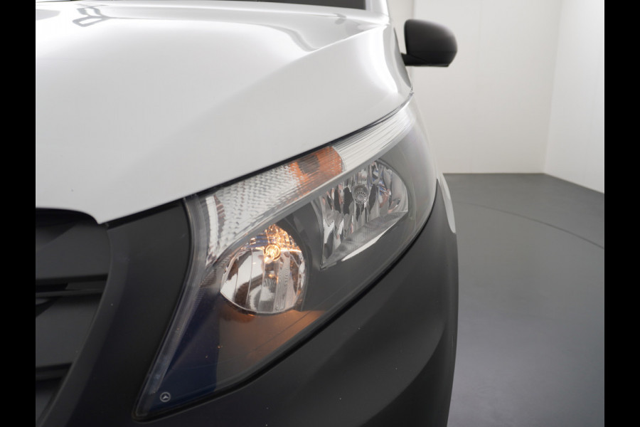 Mercedes-Benz Vito 114CDI AUT D.C Dubbele Cabine Lang 6-Pers. Airco Navi Camera Pdc Bluetooth Cruise Control Regen-Lichtsensor Pdc Betonplex Vloer Schuifdeur Imperiaal Bank voor Comfort 1e Eigenaar Euro 6