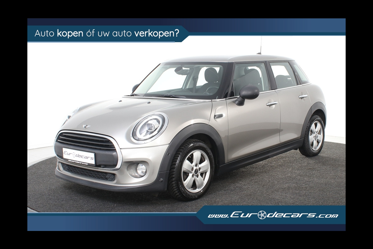 MINI Mini 1.5 One *1ste Eigenaar*Navigatie*Stoelverwarming*Parkassist* MINI Mini 1.5 One *1ste Eigenaar*Navigatie*Stoelverwarming*Parkassist*