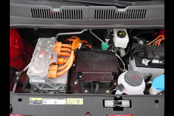 Škoda Citigo e-iV EV 36kWh Climate Control Bluetooth Verkeersborddetectie Led Esp Smartphone integratie Rijstrooksensor Verkeersbord detectie Ambition Grote Accu! Garantie op de accu tot 19-03-2028/160.000km. 1.235kg licht!