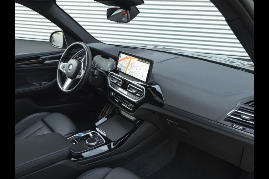 BMW iX3 High Executive - Pano - Driving Ass Prof - Head-up