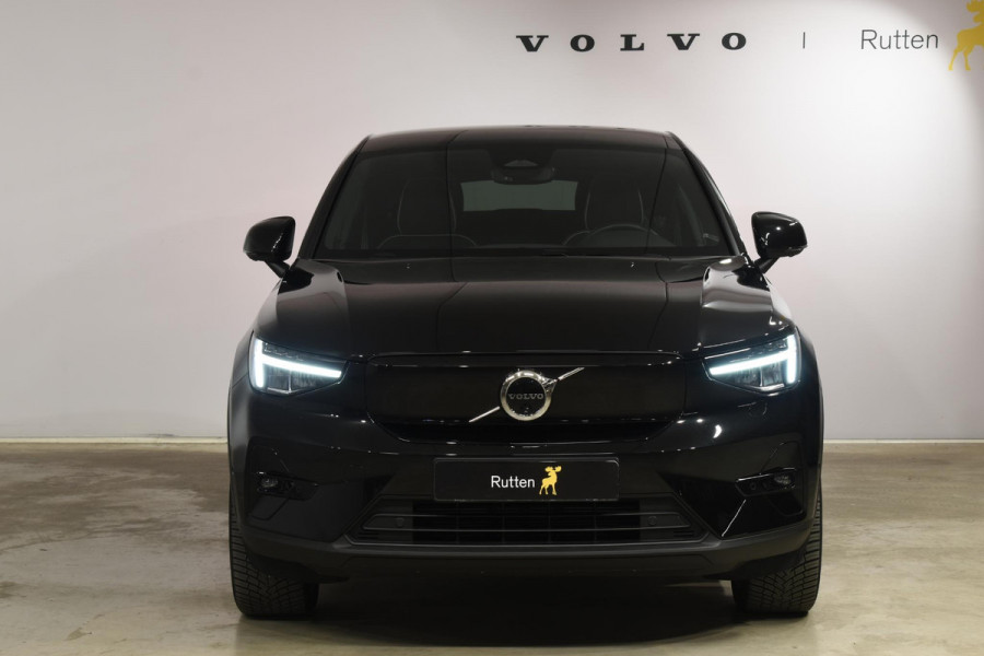 Volvo C40 252PK Single Motor Extended Range Ultimate / Navigatie / Panoramadak / Elektrische Stoelen / Harman Kardon / 20'' LM Velgen / Trekhaak /