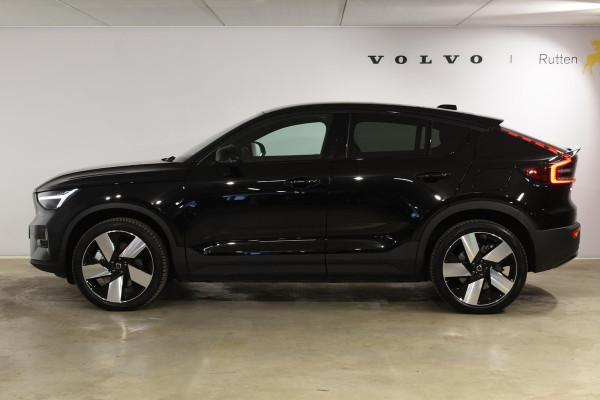 Volvo C40 252PK Single Motor Extended Range Ultimate / Navigatie / Panoramadak / Elektrische Stoelen / Harman Kardon / 20'' LM Velgen / Trekhaak /