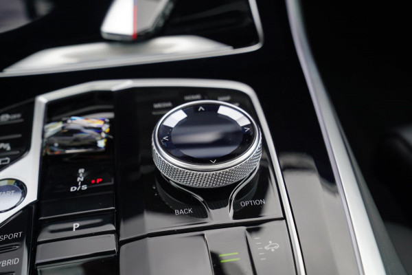 BMW X5 XDrive50e High Executive | Massage | Harman/Kardon | Panorama | AR Camera | 360 cam |Driving Assistant Professional | HuD |