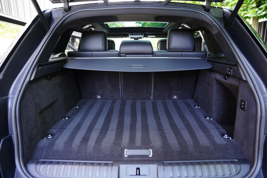 Land Rover Range Rover Sport P400 Hybride GERESERVEERD