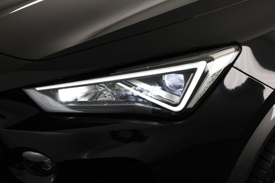 CUPRA Formentor 1.4 e-Hybrid VZ Performance 245 pk | Navigatie | Parkeersensoren (Park assist) | Achteruitrijcamera | Adaptieve cruise control | LED koplampen | Autom. airco |