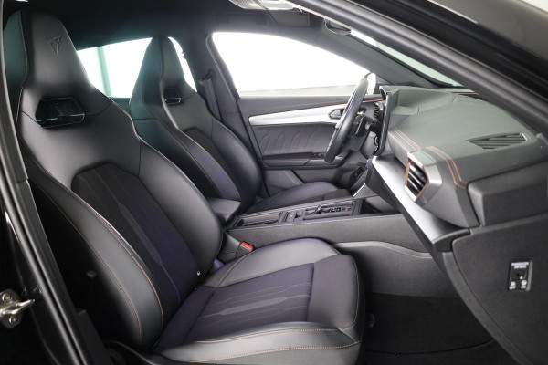 CUPRA Formentor 1.4 e-Hybrid VZ Performance 245 pk | Navigatie | Parkeersensoren (Park assist) | Achteruitrijcamera | Adaptieve cruise control | LED koplampen | Autom. airco |