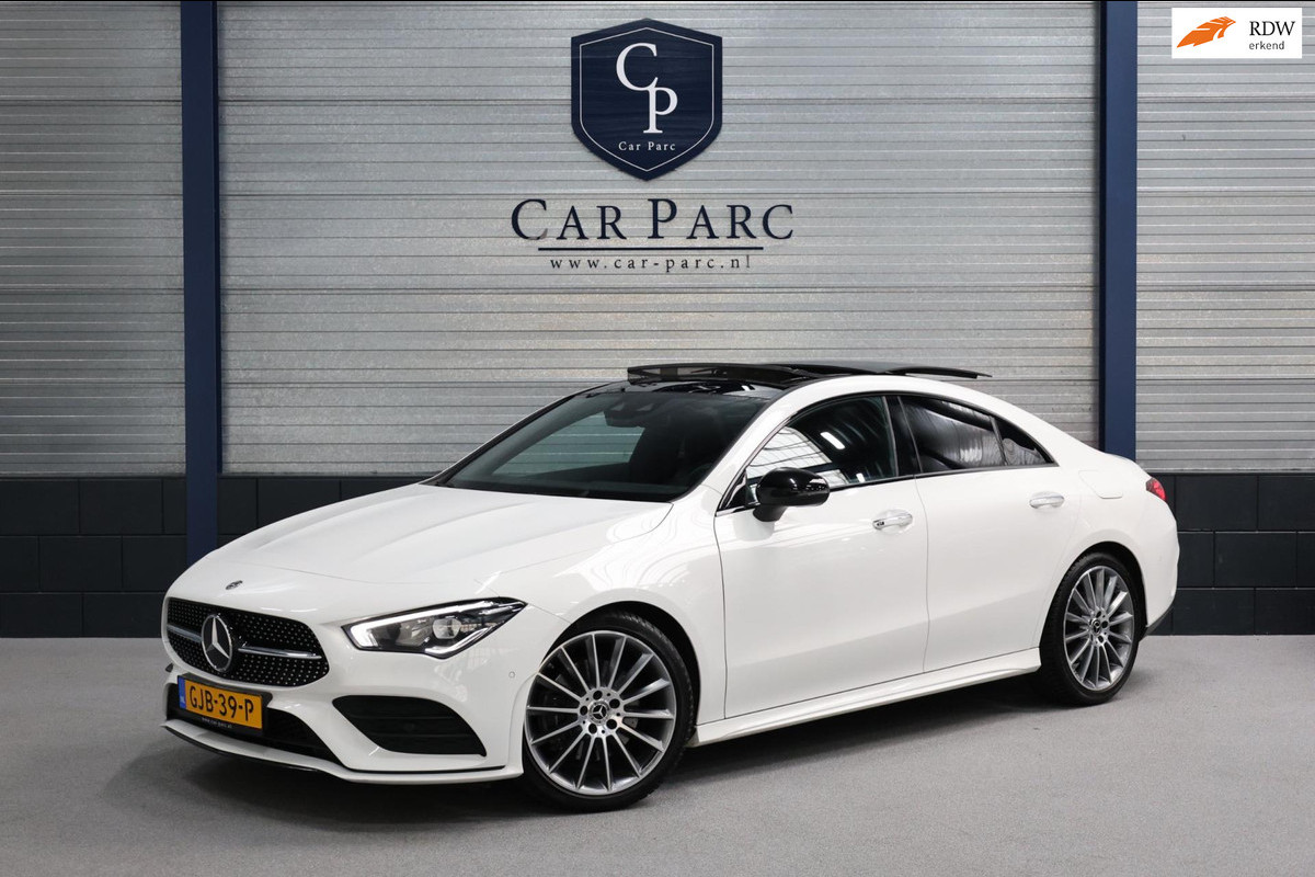 Mercedes-Benz CLA-Klasse 200 AMG LED/VIRTUAL/SFEER/PANO/ALCANTARA+S.VERWARMING/19" LMV/CAM/ACC/ECC/12 MDN GARANTIE! Mercedes-Benz CLA-Klasse 200 AMG LED/VIRTUAL/SFEER/PANO/ALCANTARA+S.VERWARMING/19" LMV/CAM/ACC/ECC/12 MDN GARANTIE!