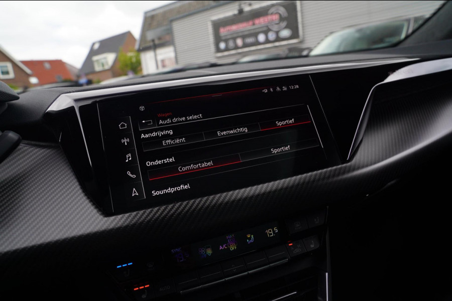 Audi e-tron GT GT edition ZERO 93 kWh | Keramische Rememrij | Bangs&Olufsen | RS-zetels | Headup | Incl. BTW | Panorama sunroof |