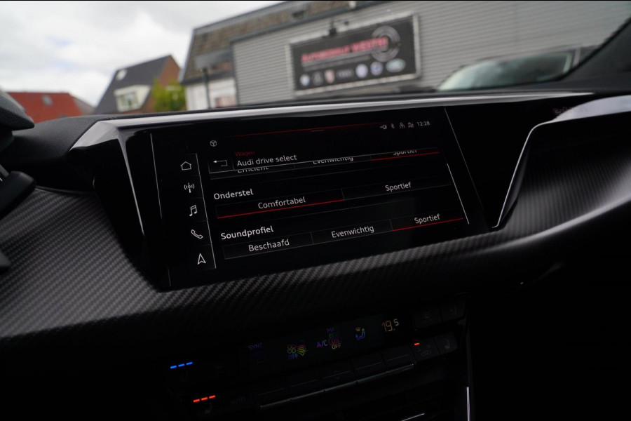 Audi e-tron GT GT edition ZERO 93 kWh | Keramische Rememrij | Bangs&Olufsen | RS-zetels | Headup | Incl. BTW | Panorama sunroof |
