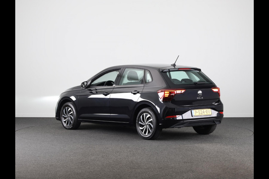 Volkswagen Polo 1.0 TSI Life 95 pk | Navigatie via App | Parkeersensoren | Adaptieve cruise control | LED koplampen | Apple Carplay/Android Auto |