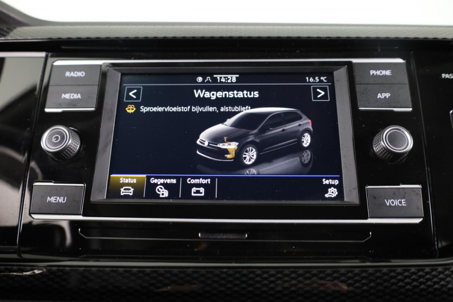Volkswagen Polo 1.0 TSI Life 95 pk | Navigatie via App | Parkeersensoren | Adaptieve cruise control | LED koplampen | Apple Carplay/Android Auto |