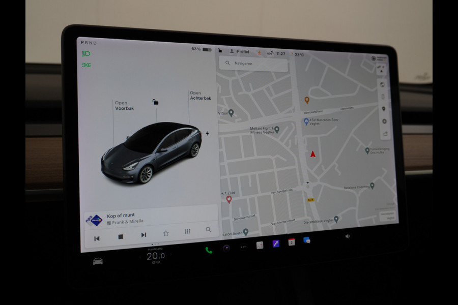 Tesla Model 3 RWD + 60kWh 325PK Facelift 19" Warmtepomp! Elek.Achterklep Lmv Draadloze laadpads  FSD-3 Computer  AutoPilot Leder PanoDak Adapt Ecc Navi LED Comfortstoelen ACC DAB Voorverwarmen interieur Keyless One-Pedal-Drive Origineel Nederlandse auto tot 11kw laden thuis! Garantie Accu tot 14-12-2029 max 160.000km 1584kg licht!