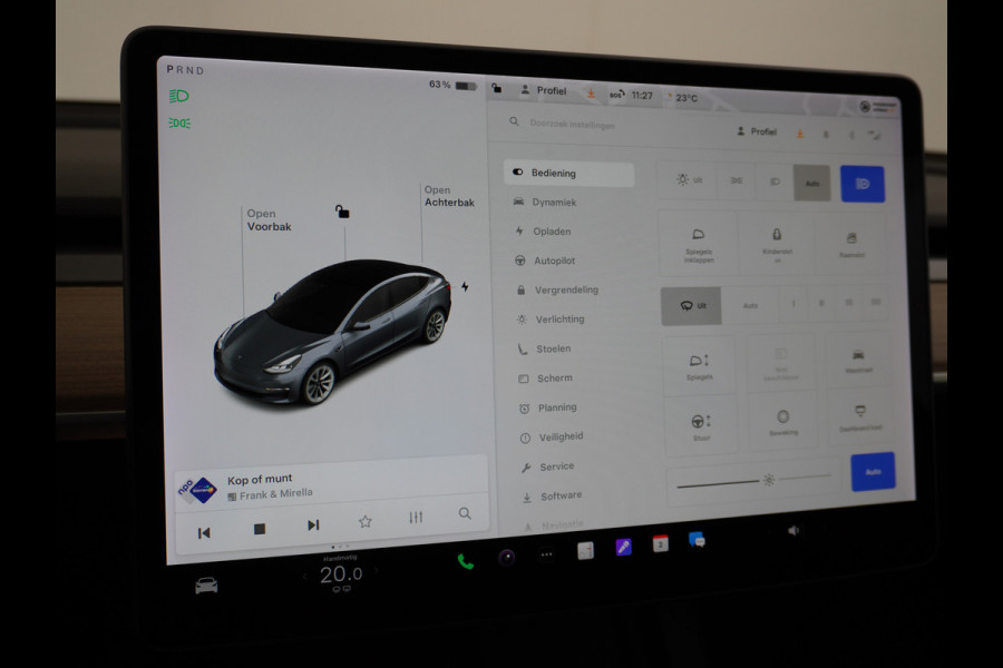 Tesla Model 3 RWD + 60kWh 325PK Facelift 19" Warmtepomp! Elek.Achterklep Lmv Draadloze laadpads  FSD-3 Computer  AutoPilot Leder PanoDak Adapt Ecc Navi LED Comfortstoelen ACC DAB Voorverwarmen interieur Keyless One-Pedal-Drive Origineel Nederlandse auto tot 11kw laden thuis! Garantie Accu tot 14-12-2029 max 160.000km 1584kg licht!