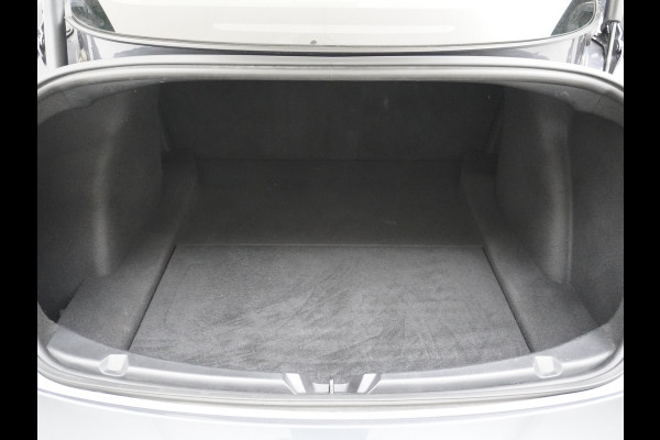 Tesla Model 3 RWD + 60kWh 325PK Facelift 19" Warmtepomp! Elek.Achterklep Lmv Draadloze laadpads  FSD-3 Computer  AutoPilot Leder PanoDak Adapt Ecc Navi LED Comfortstoelen ACC DAB Voorverwarmen interieur Keyless One-Pedal-Drive Origineel Nederlandse auto tot 11kw laden thuis! Garantie Accu tot 14-12-2029 max 160.000km 1584kg licht!