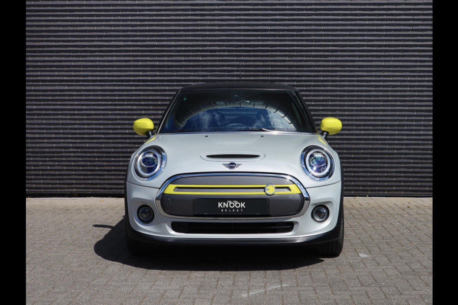 MINI Electric Essential 33 kWh