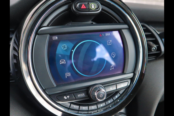 MINI Electric Essential 33 kWh