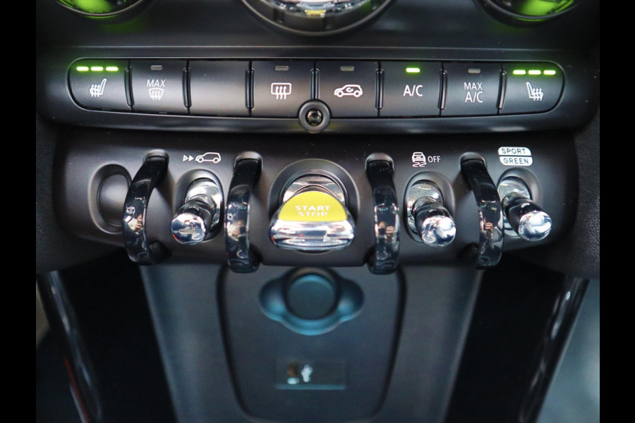MINI Electric Essential 33 kWh