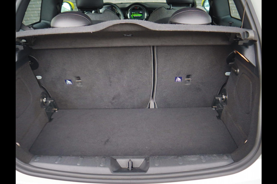 MINI Electric Essential 33 kWh