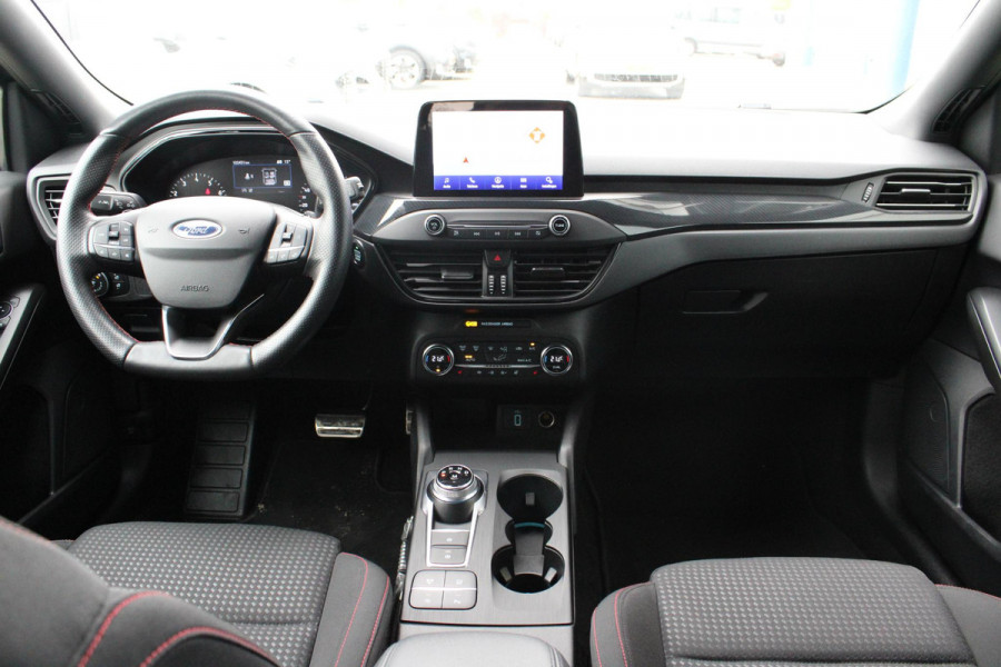 Ford FOCUS Wagon 1.5 EcoBoost ST Line Business Automaat 150PK | Winterpack | Full LED | Adaptive Cruise Control | Navigatie | Climate Control |