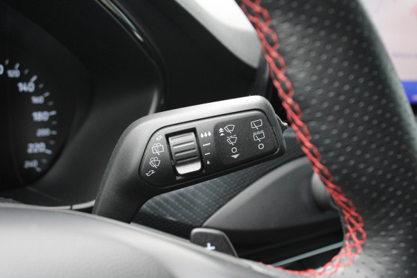 Ford FOCUS Wagon 1.5 EcoBoost ST Line Business Automaat 150PK | Winterpack | Full LED | Adaptive Cruise Control | Navigatie | Climate Control |