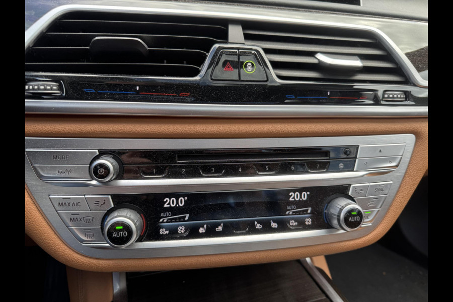 BMW 7 Serie 740Ld xDrive High Executive | Panoramadak | 360* Camera | Laser | Head-Up Display | Massage | Stoelventilatie/Verwarming |