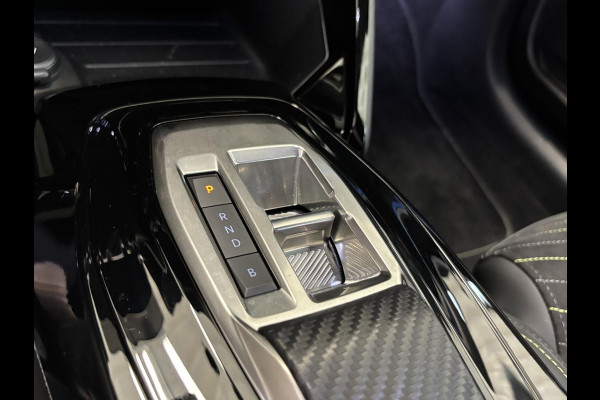 Peugeot e-208 EV GT 51 kWh Navigatie | Adaptieve cruise control | Keyless | Stoelverwarming | Elektrische massagestoel |