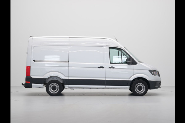 Volkswagen Crafter 35 2.0 TDI L3H3 Highline EURO VI Navi via App Camera Trekhaak Voorruitverwarming