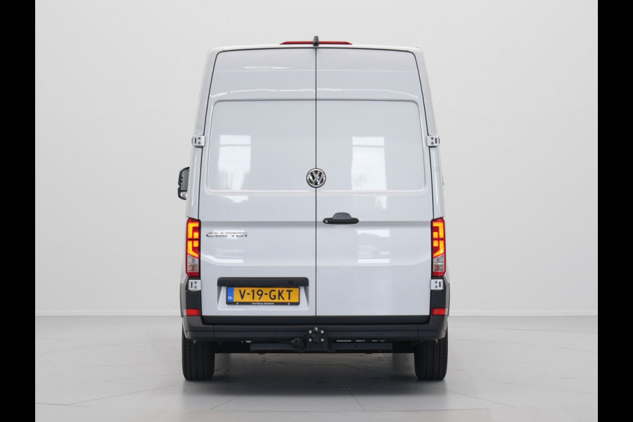 Volkswagen Crafter 35 2.0 TDI L3H3 Highline EURO VI Navi via App Camera Trekhaak Voorruitverwarming