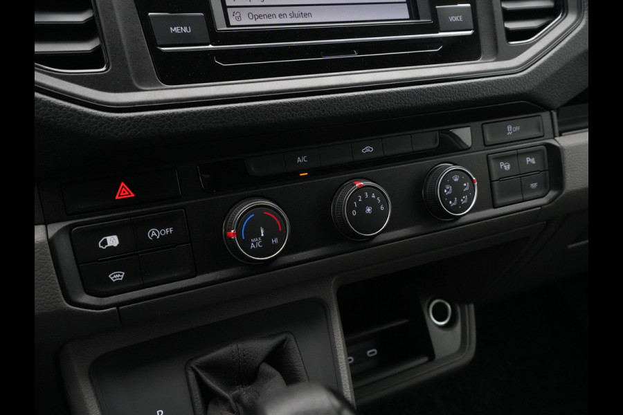 Volkswagen Crafter 35 2.0 TDI L3H3 Highline EURO VI Navi via App Camera Trekhaak Voorruitverwarming
