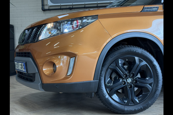 Suzuki Vitara 1.4 S AUT | Allgrip | Navi | 17" | Led | ACC | Alcantara | Stoelverwarming | Camera | Afneembare Trekhaak! Dealer onderhouden!