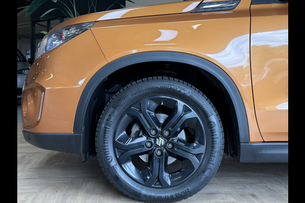 Suzuki Vitara 1.4 S AUT | Allgrip | Navi | 17" | Led | ACC | Alcantara | Stoelverwarming | Camera | Afneembare Trekhaak! Dealer onderhouden!