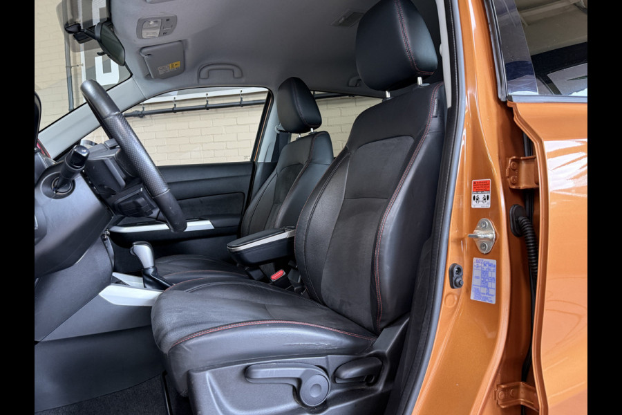 Suzuki Vitara 1.4 S AUT | Allgrip | Navi | 17" | Led | ACC | Alcantara | Stoelverwarming | Camera | Afneembare Trekhaak! Dealer onderhouden!