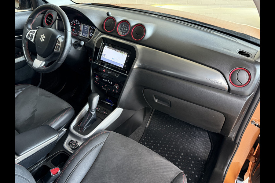 Suzuki Vitara 1.4 S AUT | Allgrip | Navi | 17" | Led | ACC | Alcantara | Stoelverwarming | Camera | Afneembare Trekhaak! Dealer onderhouden!