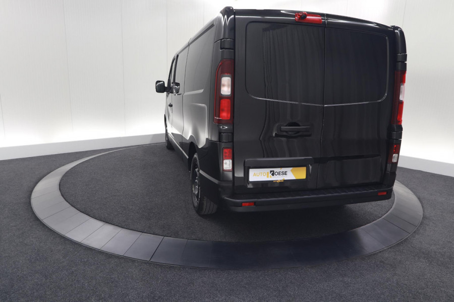 Renault Trafic 2.0 dCi 130 T30 L2H1 Work Edition | Navigatie | Camera | Parkeersensoren | Vloerplaat