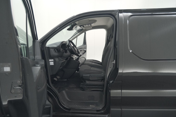 Renault Trafic 2.0 dCi 130 T30 L2H1 Work Edition | Navigatie | Camera | Parkeersensoren | Vloerplaat