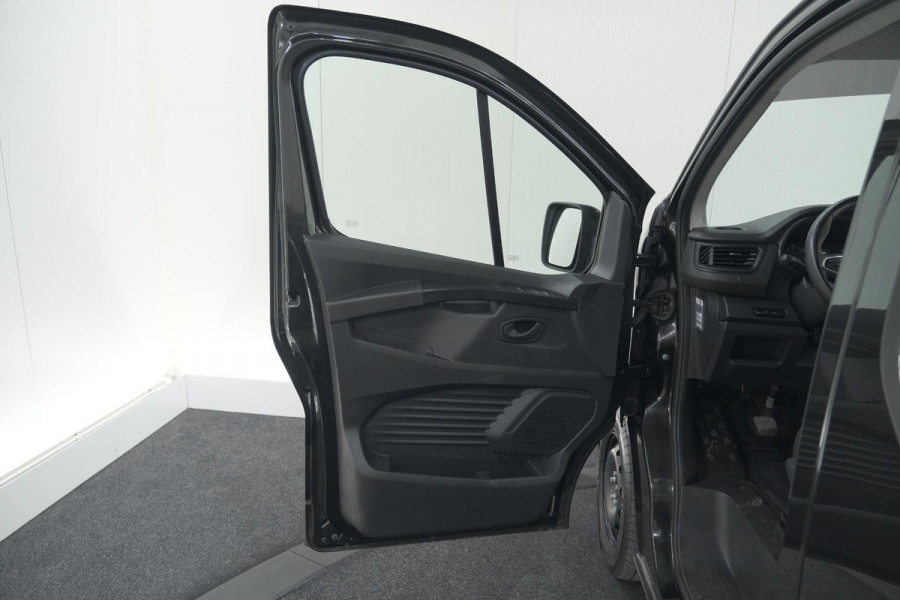 Renault Trafic 2.0 dCi 130 T30 L2H1 Work Edition | Navigatie | Camera | Parkeersensoren | Vloerplaat