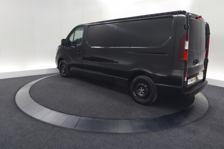 Renault Trafic 2.0 dCi 130 T30 L2H1 Work Edition | Navigatie | Camera | Parkeersensoren | Vloerplaat