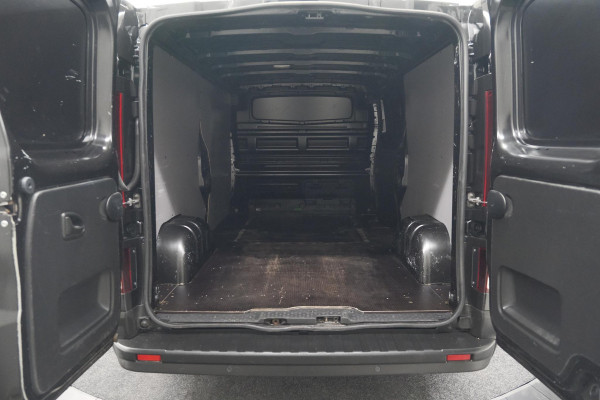 Renault Trafic 2.0 dCi 130 T30 L2H1 Work Edition | Navigatie | Camera | Parkeersensoren | Vloerplaat