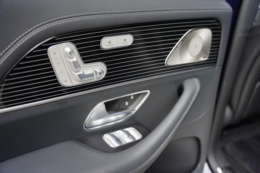 Mercedes-Benz GLS 600 Maybach First Class Seats NL-Auto