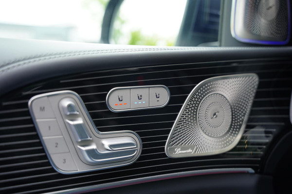 Mercedes-Benz GLS 600 Maybach First Class Seats NL-Auto
