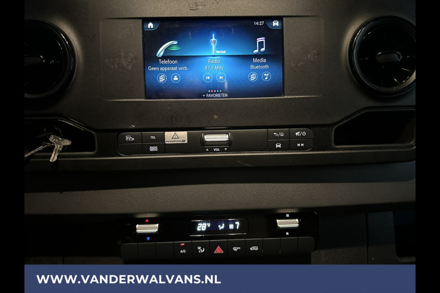 Mercedes-Benz Sprinter 314 CDI Bakwagen 4.4m lang Laadklep Zijdeur 1025kg Laadvermogen Euro6 Airco | Camera Apple carplay, Android auto