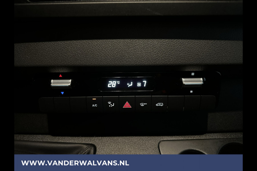 Mercedes-Benz Sprinter 314 CDI Bakwagen 4.4m lang Laadklep Zijdeur 1025kg Laadvermogen Euro6 Airco | Camera Apple carplay, Android auto